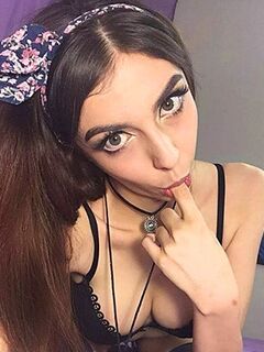 Chloe Night
